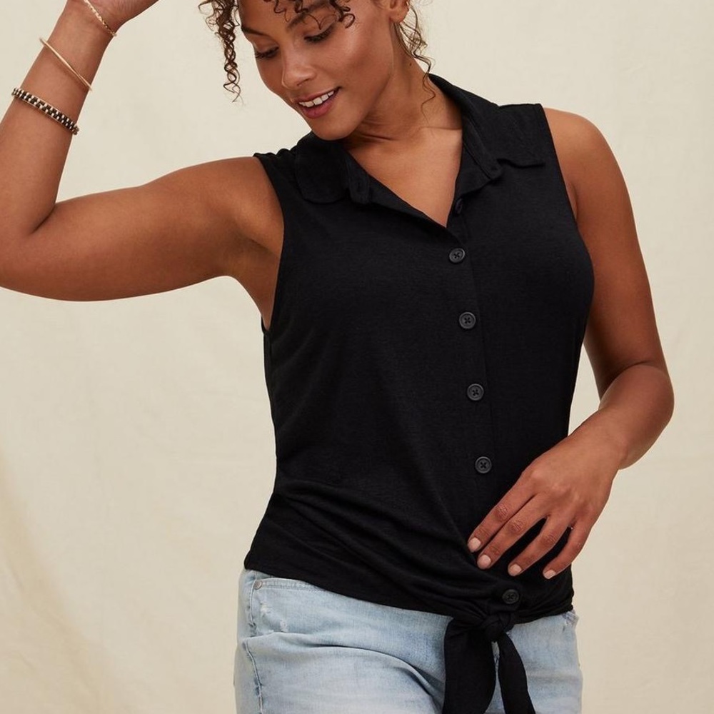 Torrid Black Slub Button-Front Tie-Front Tank Size 1X